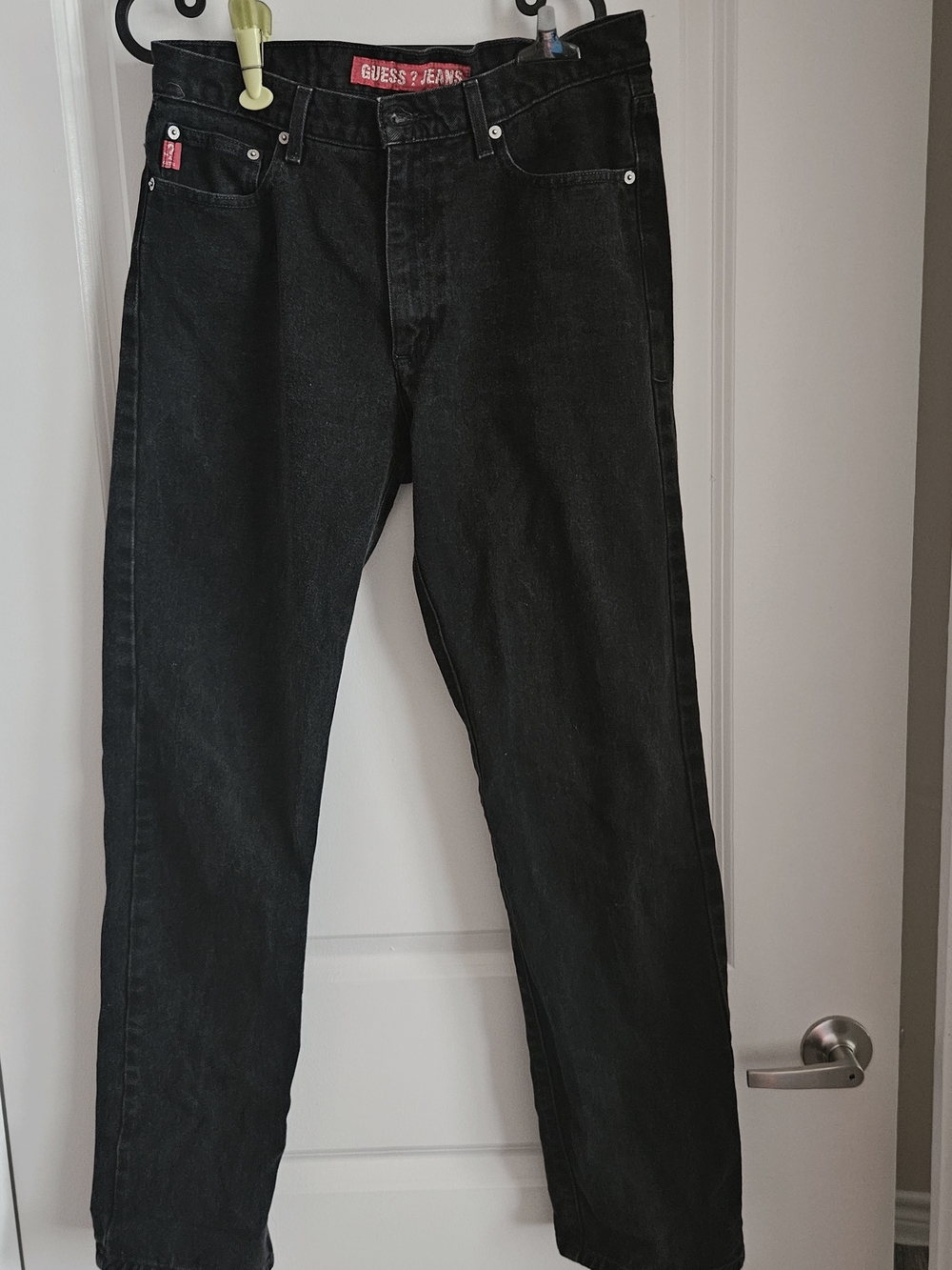 Guess Women's Straight-Leg Black Jeans with Red Logo Tab